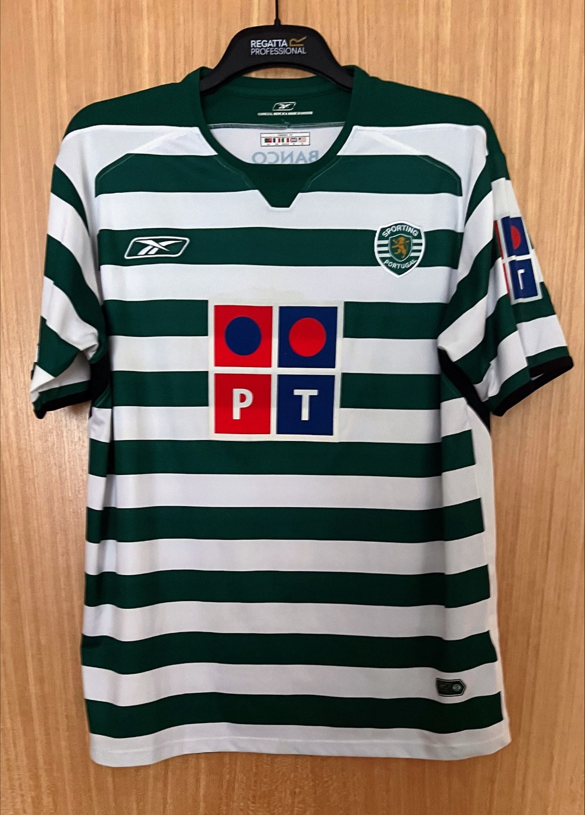 Sporting CP 04/05 Home  shirt
